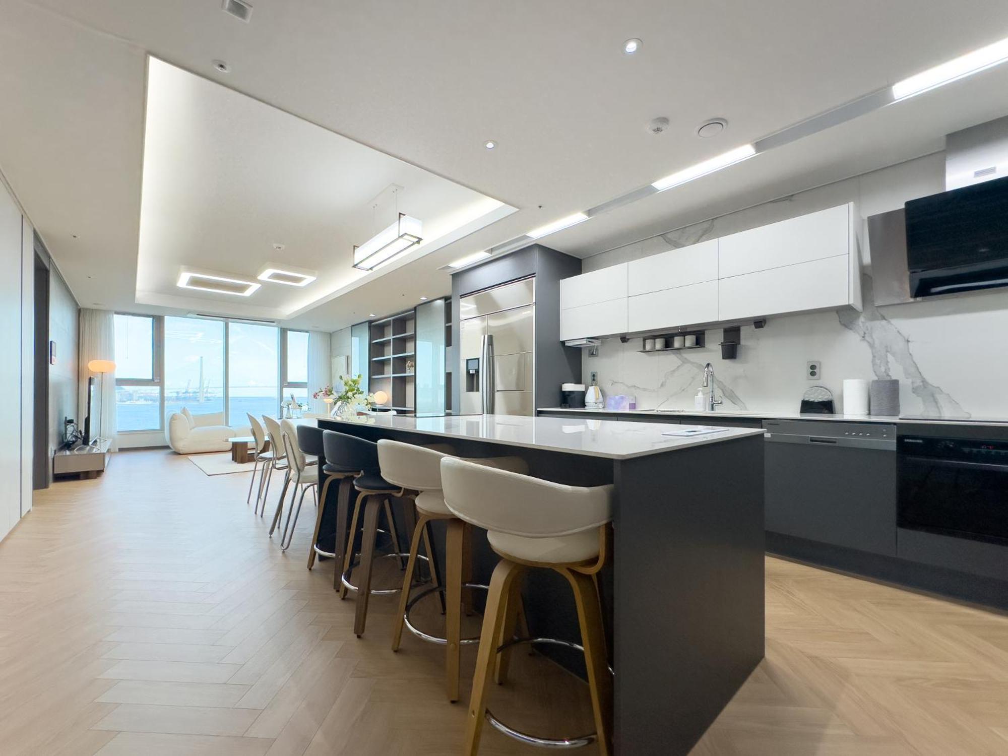 Brown Suites Busan Station Extérieur photo