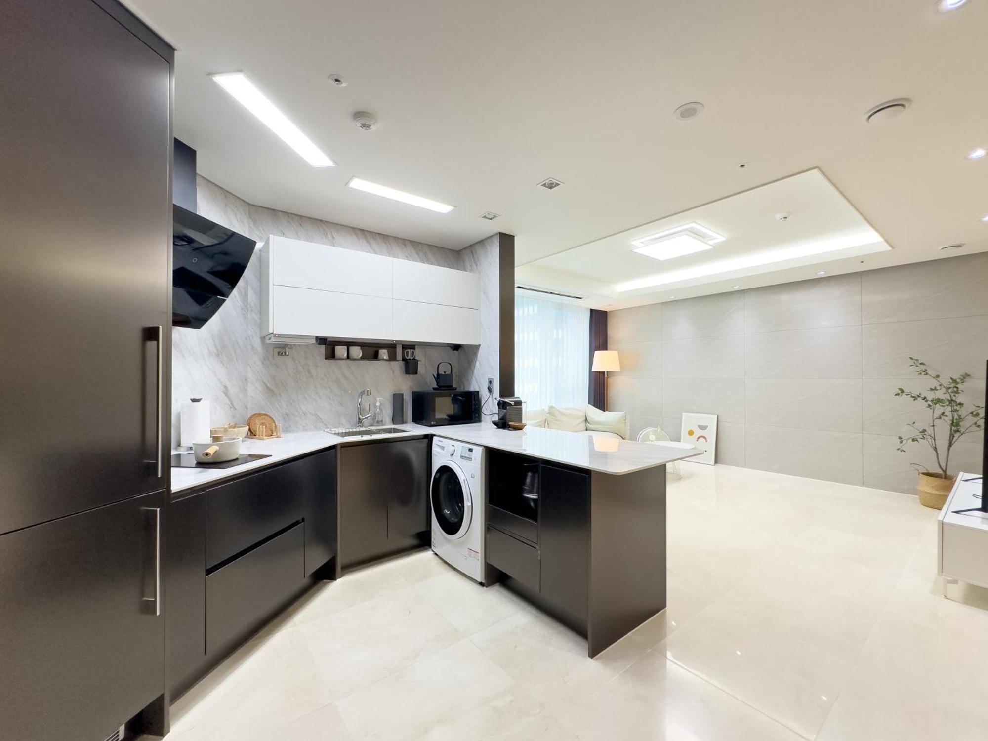 Brown Suites Busan Station Extérieur photo